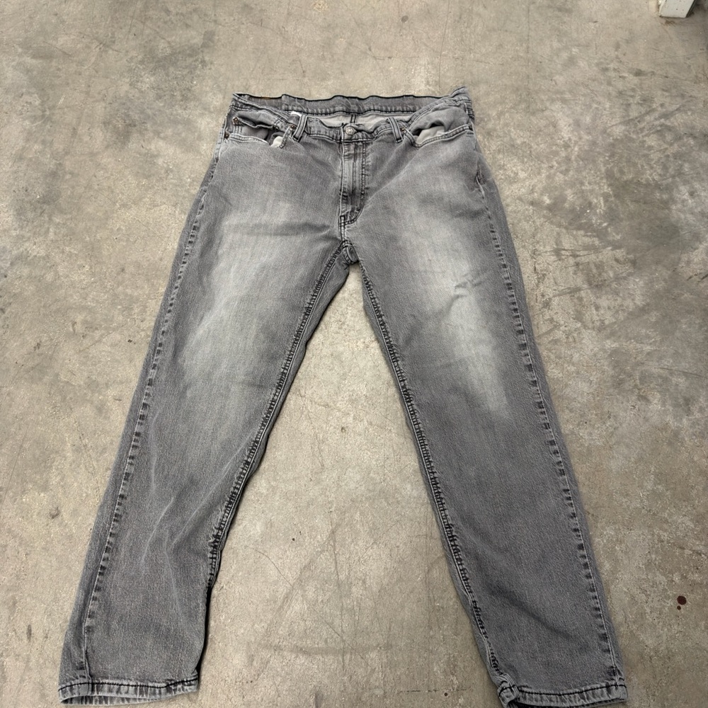 Levi's Men's Gray Washed Straight Jeans